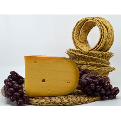 *GOUDA AÑEJO CASTILLO